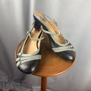 Retro Vibe Heels